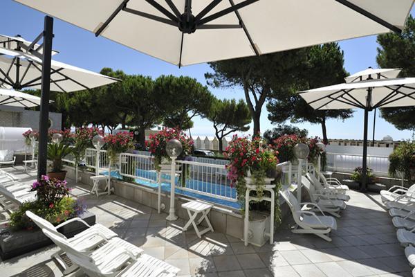 Hotel Playa 비비오네 외부 사진